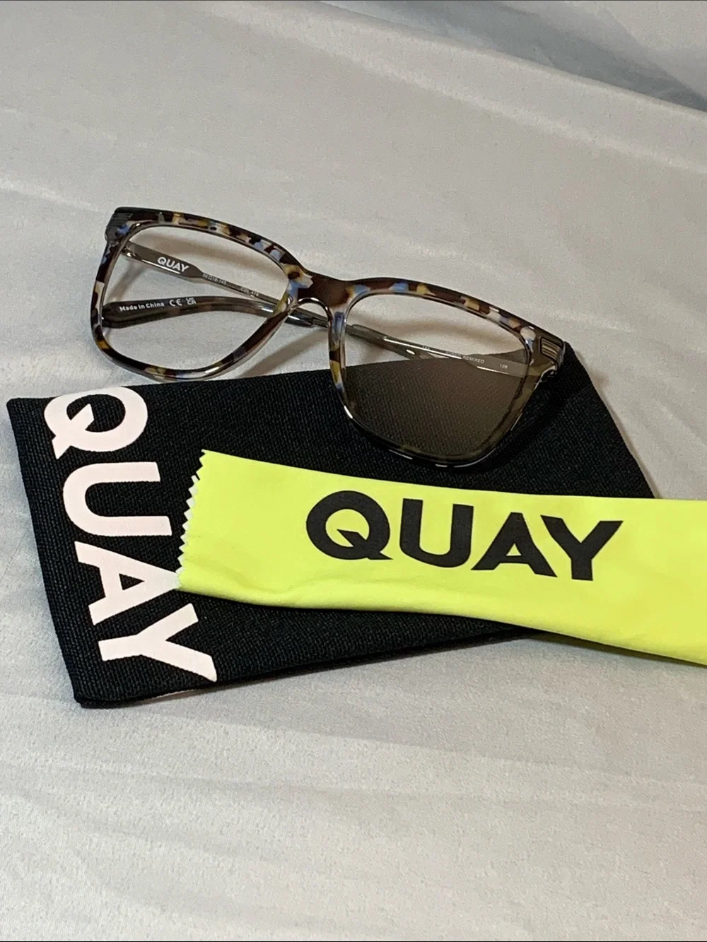 NEW Quay Australia Wired Remixed 126 Tortoiseshell Sunglasses Clear Lenses